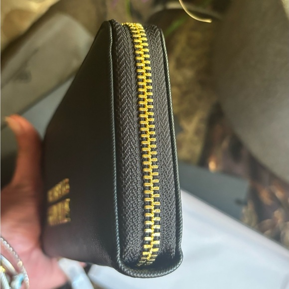 Authentic VERSACE jeans Couture large zip around logos wallet - Picture 5 of 9